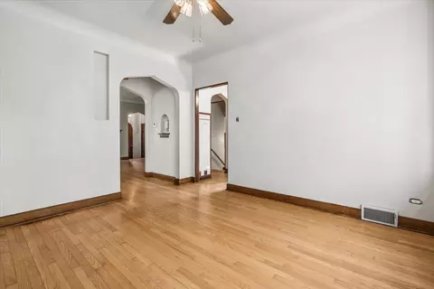 Living - 461 Uvedale Rd, Riverside, IL 60546 photo 6 of 6