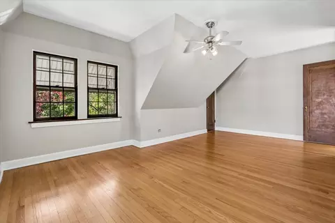 Bedroom - 461 Uvedale Rd, Riverside, IL 60546 photo 5 of 6