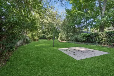 Exterior - 461 Uvedale Rd, Riverside, IL 60546 photo 3 of 4