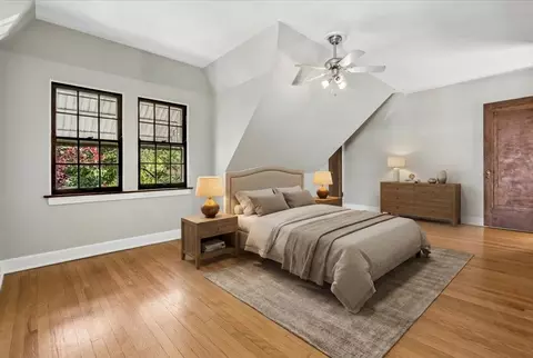 Bedroom - 461 Uvedale Rd, Riverside, IL 60546 photo 4 of 6