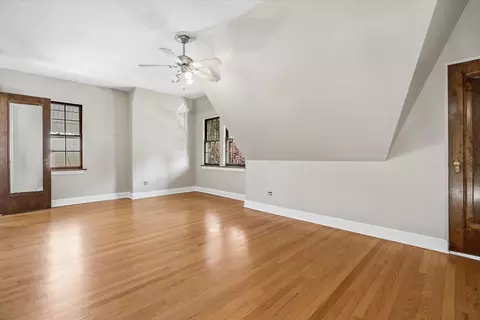 Bedroom - 461 Uvedale Rd, Riverside, IL 60546 photo 3 of 6