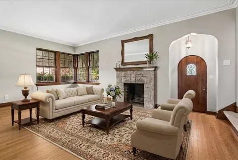 Living - 461 Uvedale Rd, Riverside, IL 60546 photo 1 of 6