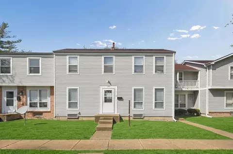 173 Williamsburg Rd, Country Club Hills, IL 60478