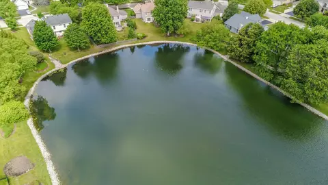 View/Area - 1337 Saddlebrook Rd, Bartlett, IL 60103 photo 5 of 6
