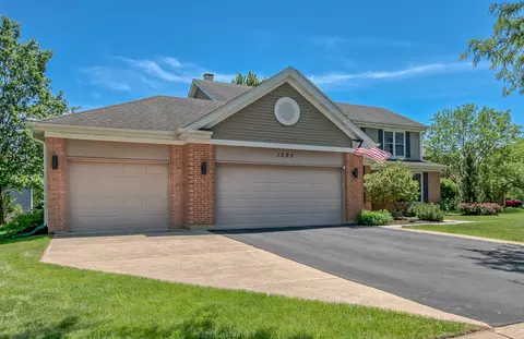 Exterior - 1337 Saddlebrook Rd, Bartlett, IL 60103 photo 4 of 14