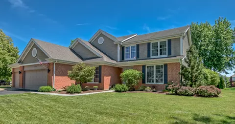 Exterior - 1337 Saddlebrook Rd, Bartlett, IL 60103 photo 2 of 14