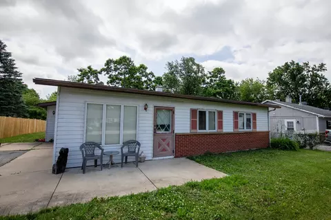 37259 N Fairview Ln, Lake Villa, IL 60046