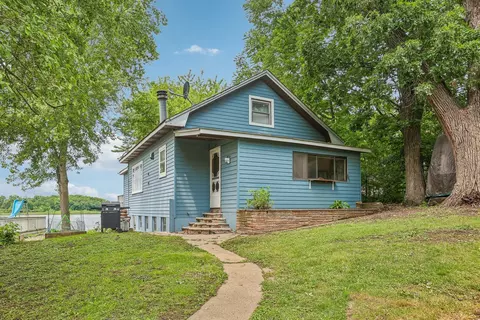 35482 N Sheridan Dr, Ingleside, IL 60041