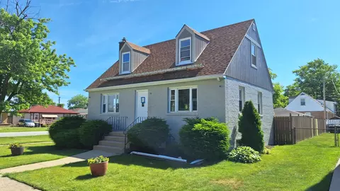 17803 Exchange Ave, Lansing, IL 60438