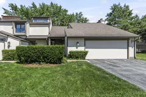2634 Smith St, Rolling Meadows, IL 60008