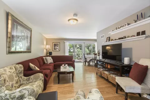 Living - 2634 Smith St, Rolling Meadows, IL 60008 photo 1 of 2