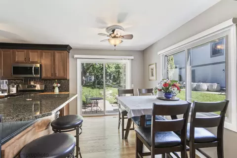 Dining - 2634 Smith St, Rolling Meadows, IL 60008 photo 1 of 3