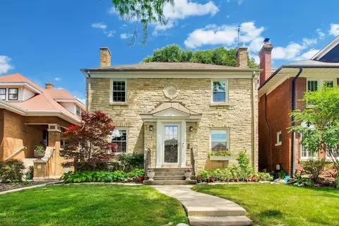 1228 Linden Ave, Oak Park, IL 60302