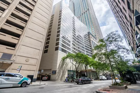 110 E Delaware Pl #1804, Chicago, IL 60611