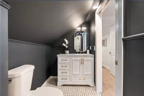 Bath - Undisclosed, Chicago, IL 60641 photo 2 of 3
