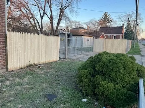 Exterior - 201 E 140th Pl, Dolton, IL 60419 photo 3 of 3