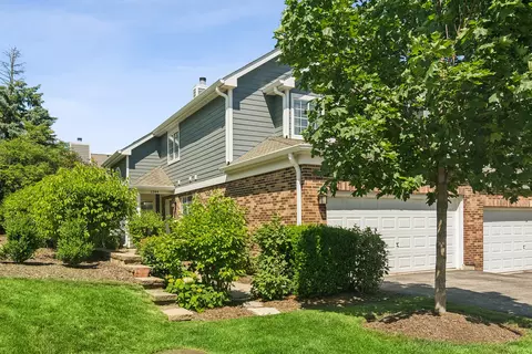 1244 S Parkside Dr, Palatine, IL 60067