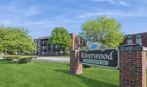 13715 S Stewart Ave S #3W, Riverdale, IL 60827