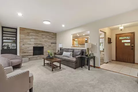 Living - 3306 15th Street A St, Moline, IL 61265 photo 1 of 2