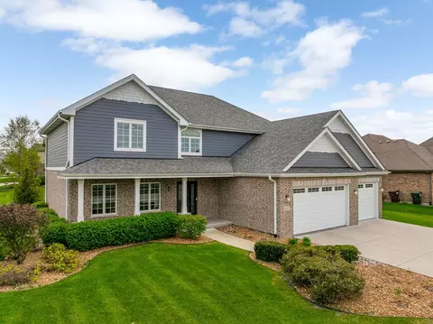 12317 Tahoe Ln, Mokena, IL 60448