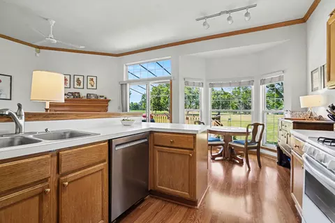 Kitchen - 101 Cold Spring Ct, Aurora, IL 60506 photo 1 of 2
