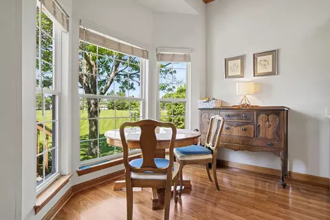 Dining - 101 Cold Spring Ct, Aurora, IL 60506 photo 2 of 2