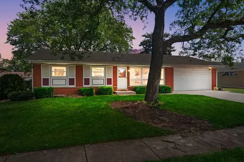 Exterior - 472 W Walnut Ave, Des Plaines, IL 60016 photo 6 of 6