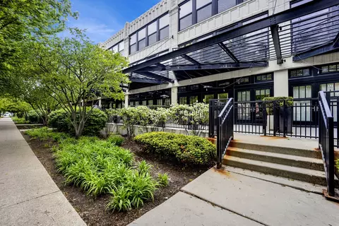 1151 W 14th Pl #131, Chicago, IL 60608