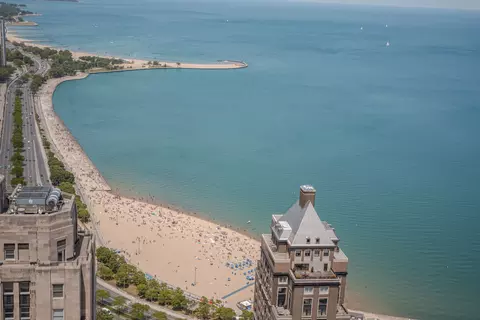 View/Area - 175 E Delaware Pl #4504, Chicago, IL 60611 photo 3 of 6