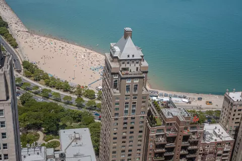 View/Area - 175 E Delaware Pl #4504, Chicago, IL 60611 photo 6 of 6