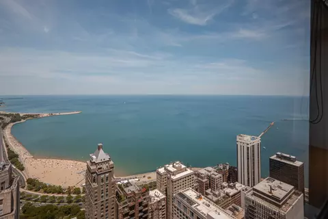 View/Area - 175 E Delaware Pl #4504, Chicago, IL 60611 photo 5 of 6