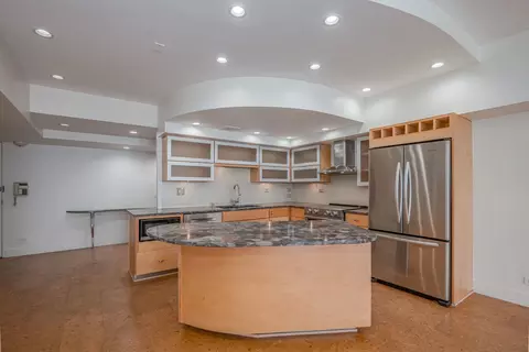 Kitchen - 175 E Delaware Pl #4504, Chicago, IL 60611 photo 4 of 9