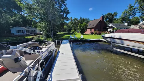 Exterior - 2127 Salem Ave, Johnsburg, IL 60051 photo 11 of 12