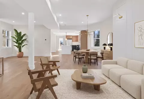 Living - 17 Franklin Ave, River Forest, IL 60305 photo 4 of 9