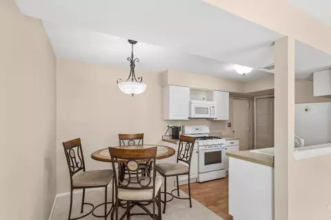 Dining - 1237 Oboe Ct, Wheeling, IL 60090 photo 1 of 1