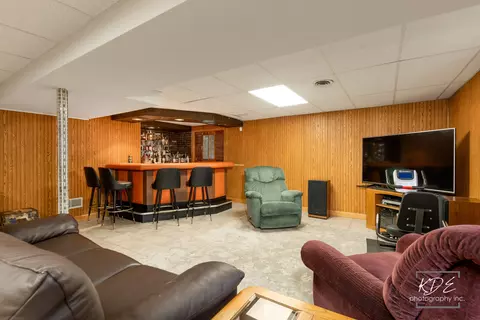Other - 8 E Gartner Rd, Naperville, IL 60540 photo 2 of 6