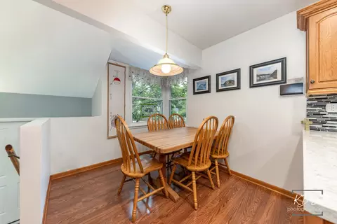 Dining - 8 E Gartner Rd, Naperville, IL 60540 photo 4 of 4