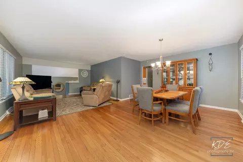 Dining - 8 E Gartner Rd, Naperville, IL 60540 photo 1 of 4