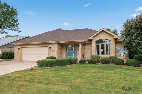 19600 Edgebrook Ln, Tinley Park, IL 60487