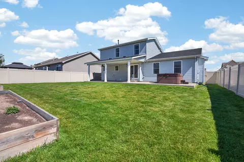 Exterior - 1905 Saltonstall Dr, Normal, IL 61761 photo 3 of 8