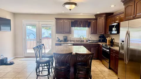 Kitchen - 545 Meadowbrook, Centralia, IL 62801 photo 2 of 2