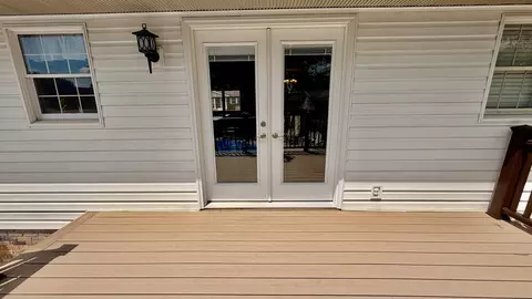 Exterior - 545 Meadowbrook, Centralia, IL 62801 photo 3 of 6
