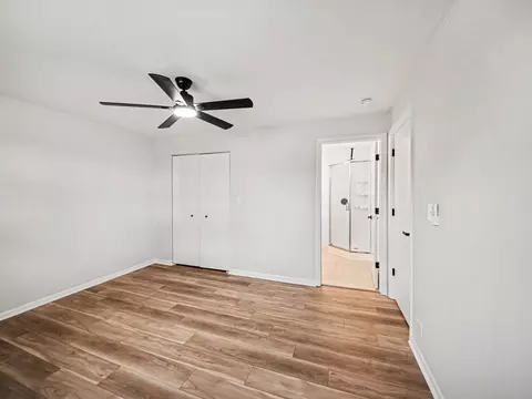 Bedroom - 126 59th St, Willowbrook, IL 60527 photo 3 of 9