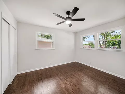 Bedroom - 126 59th St, Willowbrook, IL 60527 photo 6 of 9