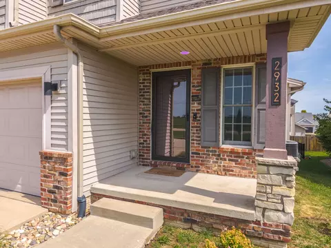 Exterior - 2932 Shepard Rd, Normal, IL 61761 photo 2 of 4