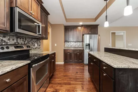Kitchen - 2932 Shepard Rd, Normal, IL 61761 photo 2 of 4