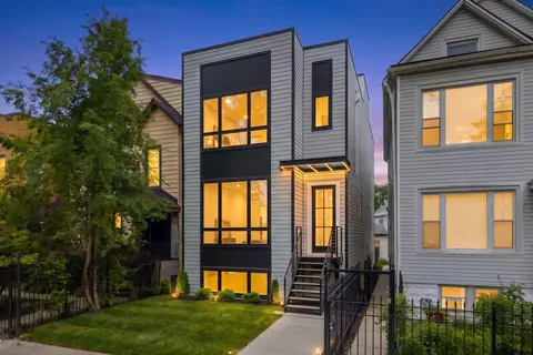 1728 N Sawyer Ave #B, Chicago, IL 60647