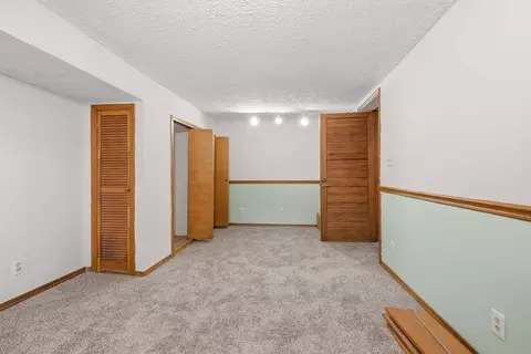 56 Whites Pl, Bloomington, IL 61701 photo 28