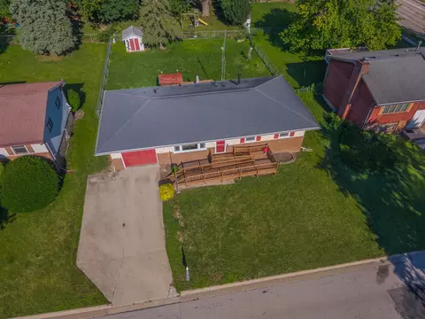 View/Area - 703 Lara Rd, Normal, IL 61761 photo 2 of 5