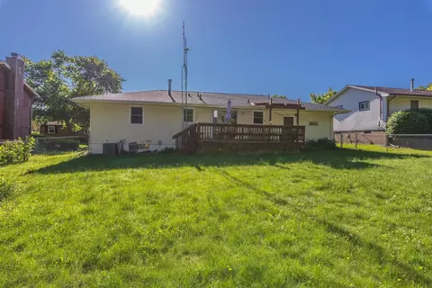 Exterior - 703 Lara Rd, Normal, IL 61761 photo 6 of 11
